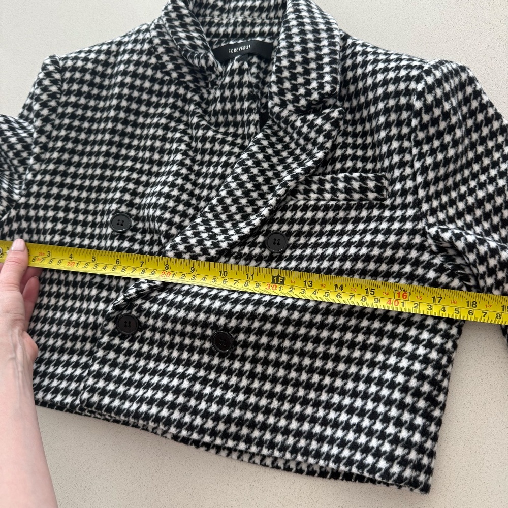 Black White Houndstooth Cropped Blazer & Skirt Set Size S Thick Material - Picture 12 of 16